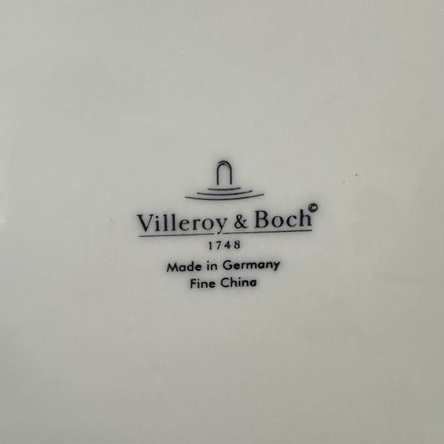 Блюдо овальное ВиллеройБох 33 см Ракушка Германия 