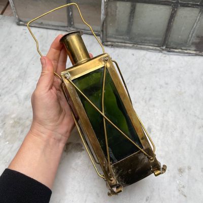 Бутылка фонарь музыкальная шкатулка латунь стекло