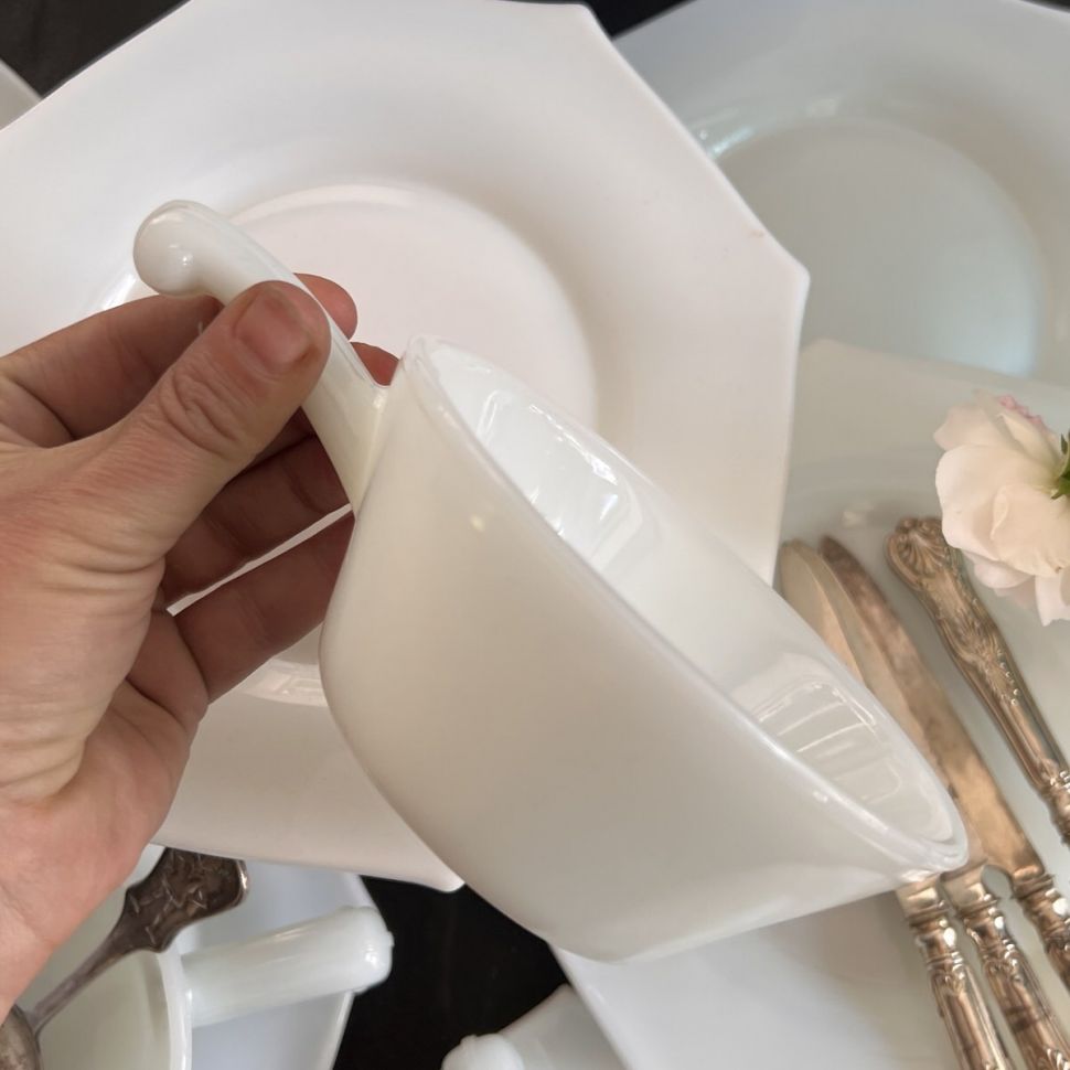 Бульонница Milk Glass 350 мл стекло США