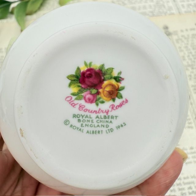 Ваза Royal Albert Old Country Roses 14 см Англия