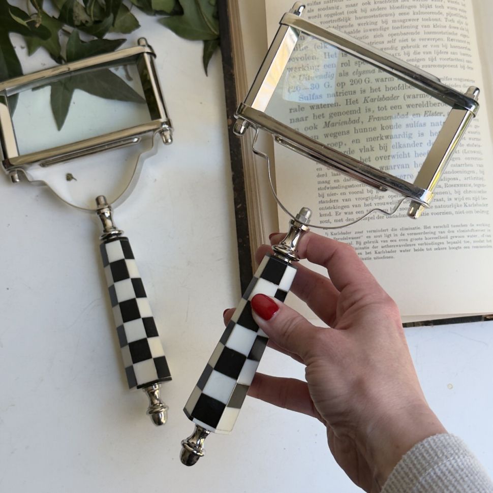 Лупа прямоугольная для чтения Шахматы 28 см сталь