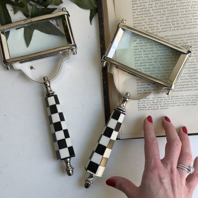 Лупа прямоугольная для чтения Шахматы 28 см сталь