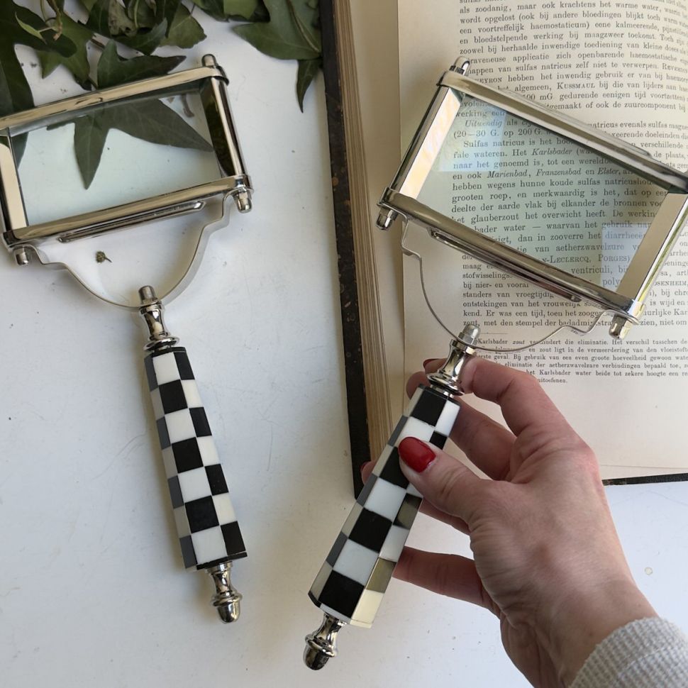 Лупа прямоугольная для чтения Шахматы 28 см сталь