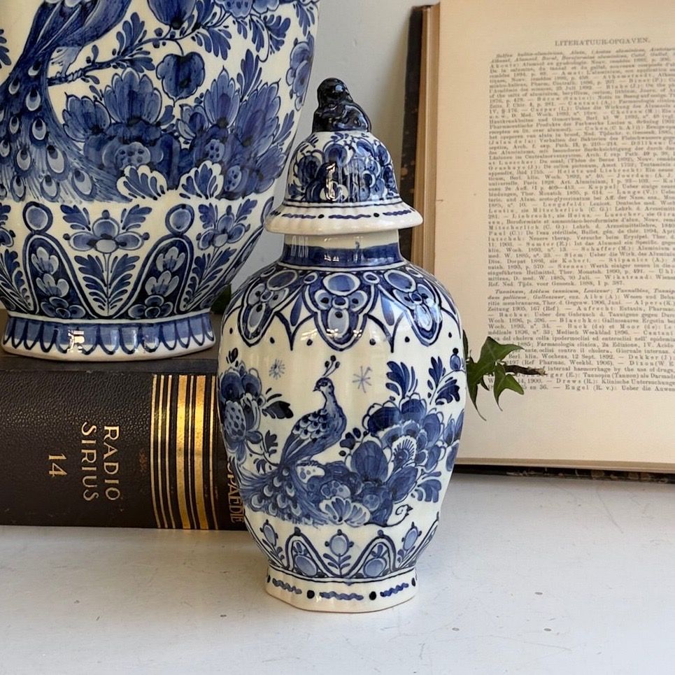 Ваза чайница с крышкой Delft Павлин 18 см Голландия