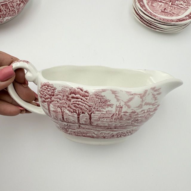 Соусник Enoch Wedgwood Dickens Coaching days 450 мл Англия