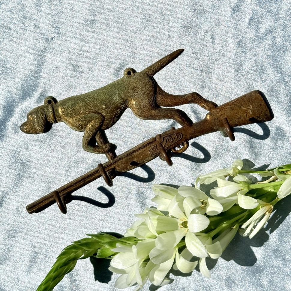 Вешалка крючок Гончая 19 см  