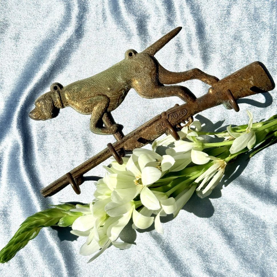 Вешалка крючок Гончая 19 см  