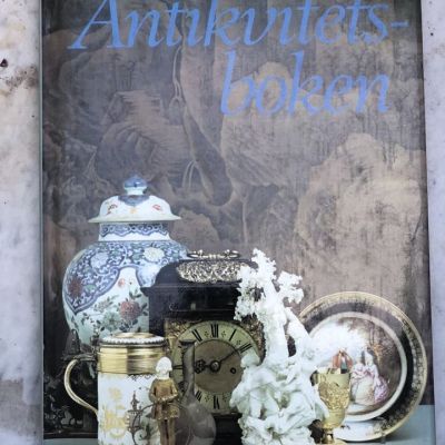 Книга Antikvitets boken 1980 г.