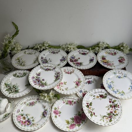 Тарелка Royal Albert 12 месяцев 16 см Англия набор 12 шт.