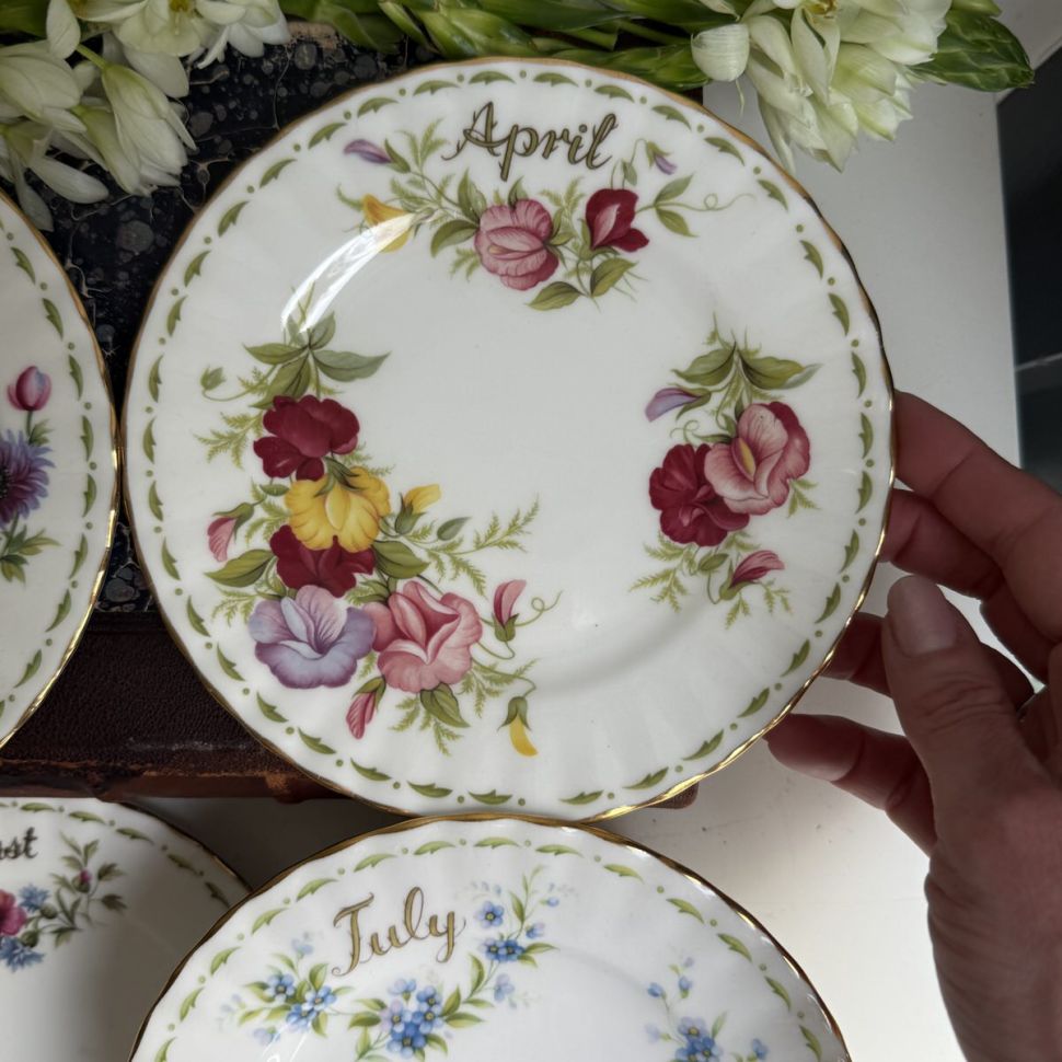 Тарелка Royal Albert 12 месяцев 16 см Англия набор 12 шт.