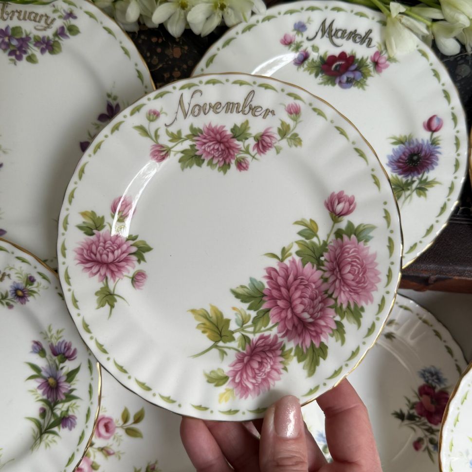 Тарелка Royal Albert 12 месяцев 16 см Англия набор 12 шт.