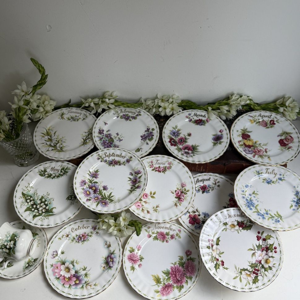 Тарелка Royal Albert 12 месяцев 16 см Англия набор 12 шт.