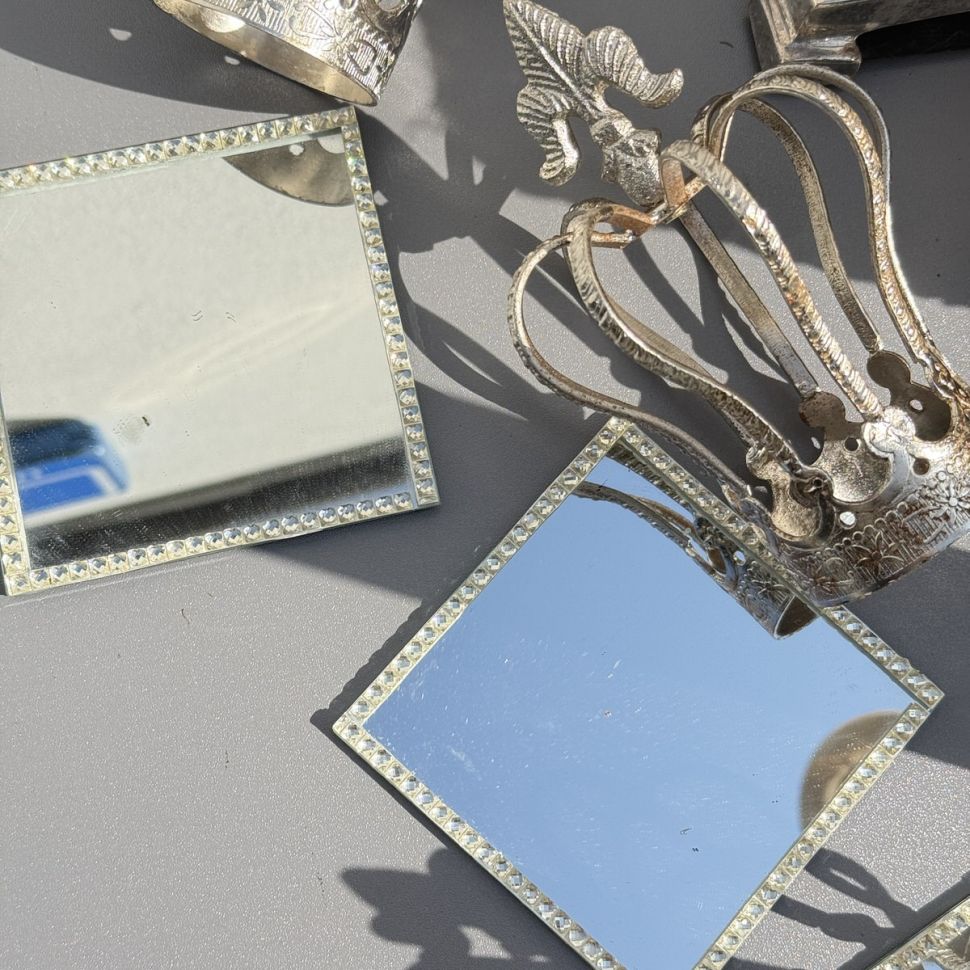 Подсвечник Корона на зеркале