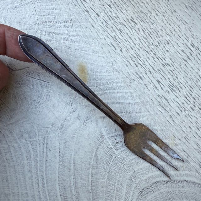 Вилка десертная Лепесток 13 см серебрение 60