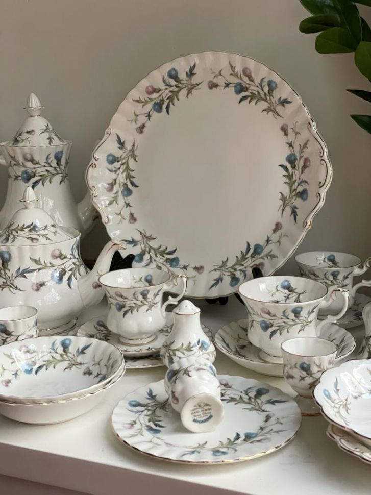 Блюдо-тарелка Royal Albert Brigadoon 26 см Англия