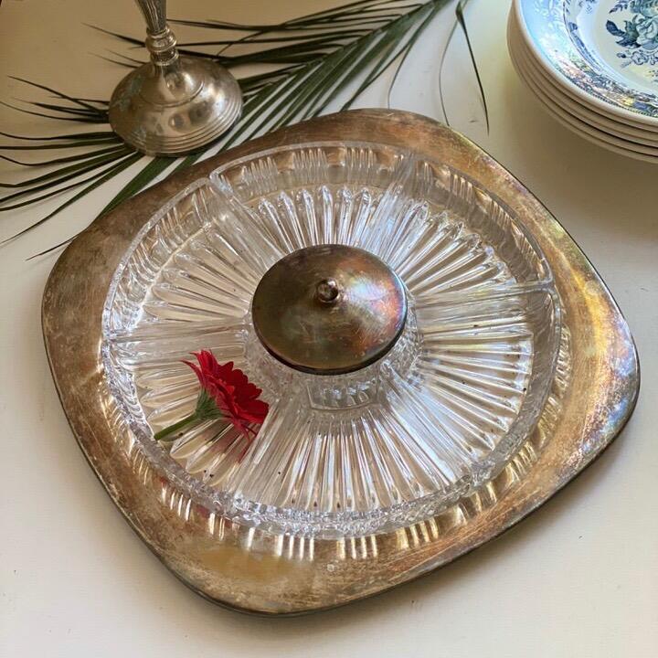 Менажница хрусталь на подносе мельхиор 33х33 см