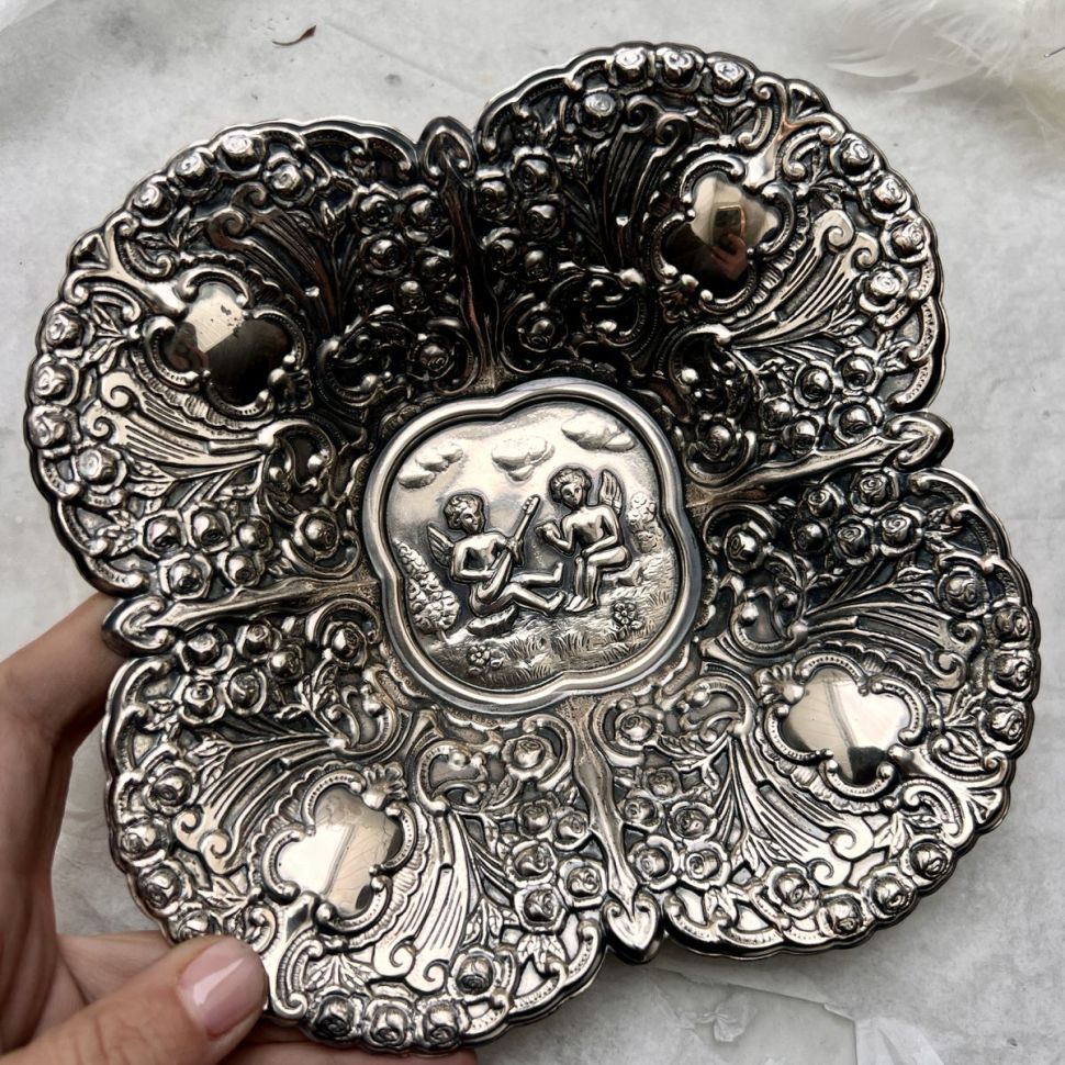 Конфетница Амуры 19 см мельхиор