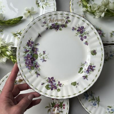 Тарелка Royal Albert 12 месяцев 21 см Англия набор 12 шт.