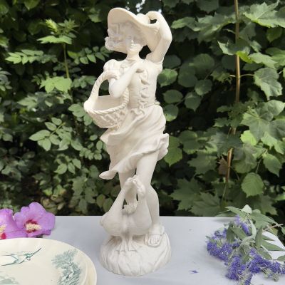 Статуэтка скульптура Девушка с гусями Alexander Backer 40 см 