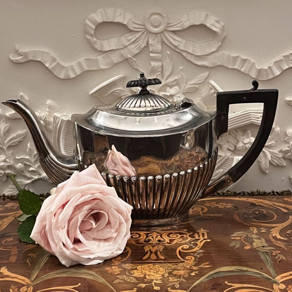 Чайник 1,3 л мельхиор серебрение Англия