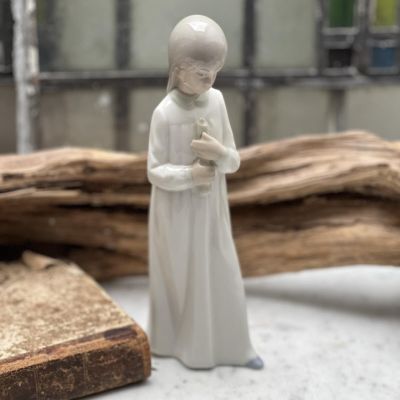 Статуэтка Девочка со свечой 20 см Zaphir Испания