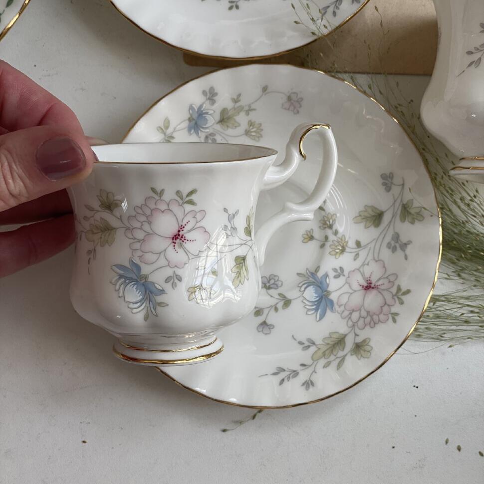 Кофейная пара 130 мл Royal Albert Meadow Flower Англия