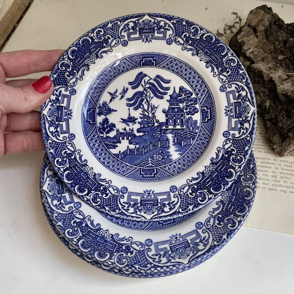 Тарелка глубокая 22 см Old Willow Staffordshire Англия