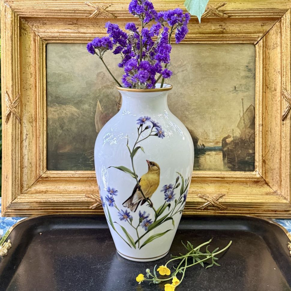 Ваза Franklin Porcelain The Goldfinch Bird 30 см фарфор Япония 1986 г.