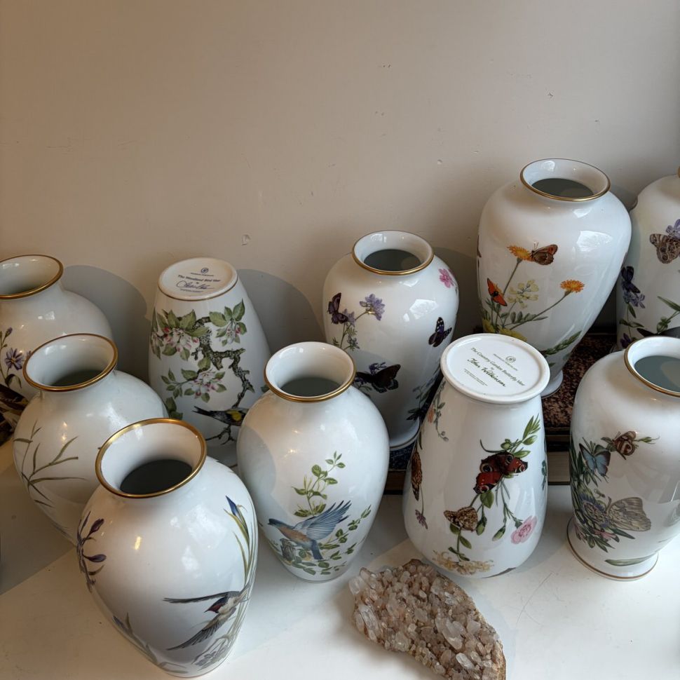 Ваза Franklin Porcelain The Goldfinch Bird 30 см фарфор Япония 1986 г.