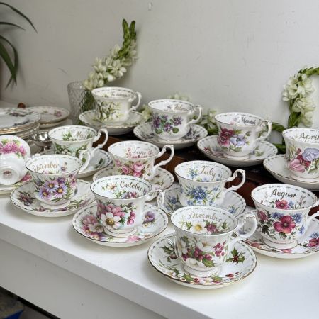 Кофейная пара Royal Albert 12 месяцев 130 мл Англия набор 12 шт.