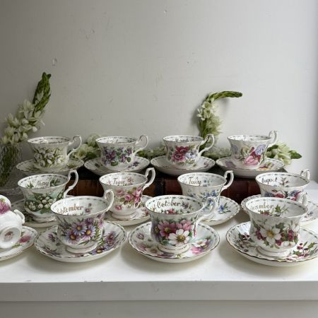 Кофейная пара Royal Albert 12 месяцев 130 мл Англия набор 12 шт.