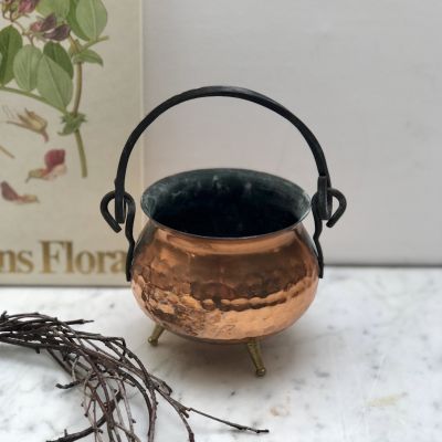 Кашпо зольник на трех ножках мини