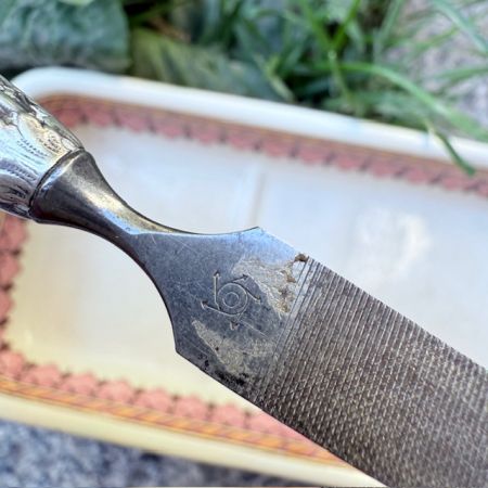 Пилка для ногтей Ракушка 14 см ручка серебро
