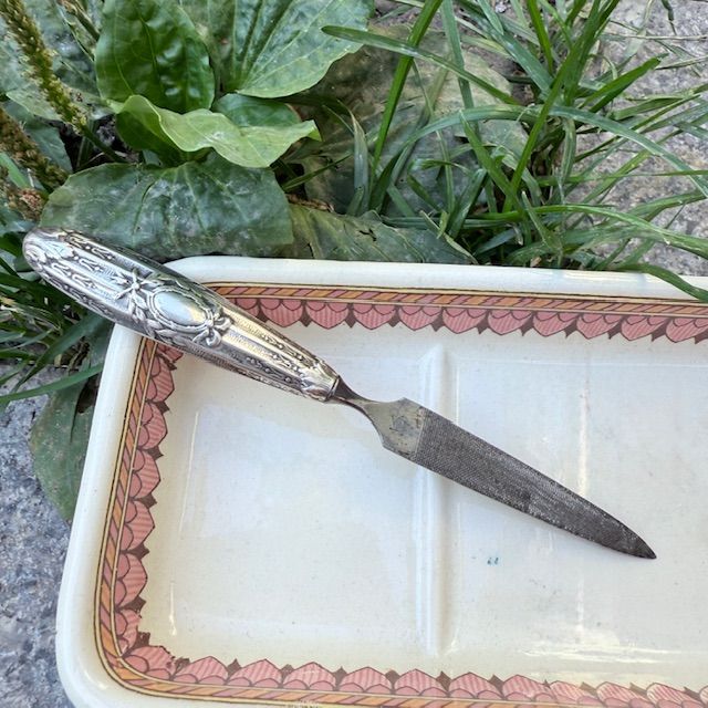 Пилка для ногтей Ракушка 14 см ручка серебро