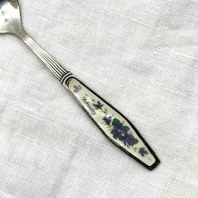 Ложка кофейная Royal Albert 12 месяцев Февраль 12 см Англия 