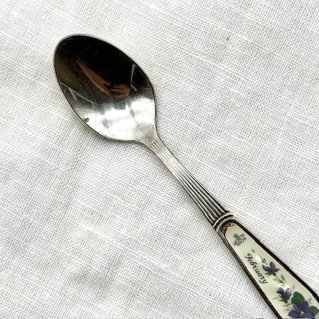 Ложка кофейная Royal Albert 12 месяцев Февраль 12 см Англия 