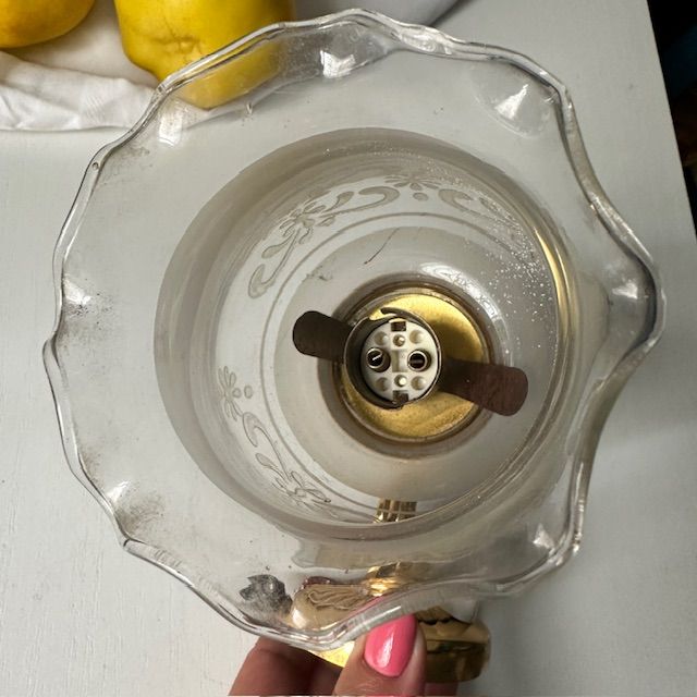 Бра настенное на 1 лампу 18 см латунь стекло Франция   