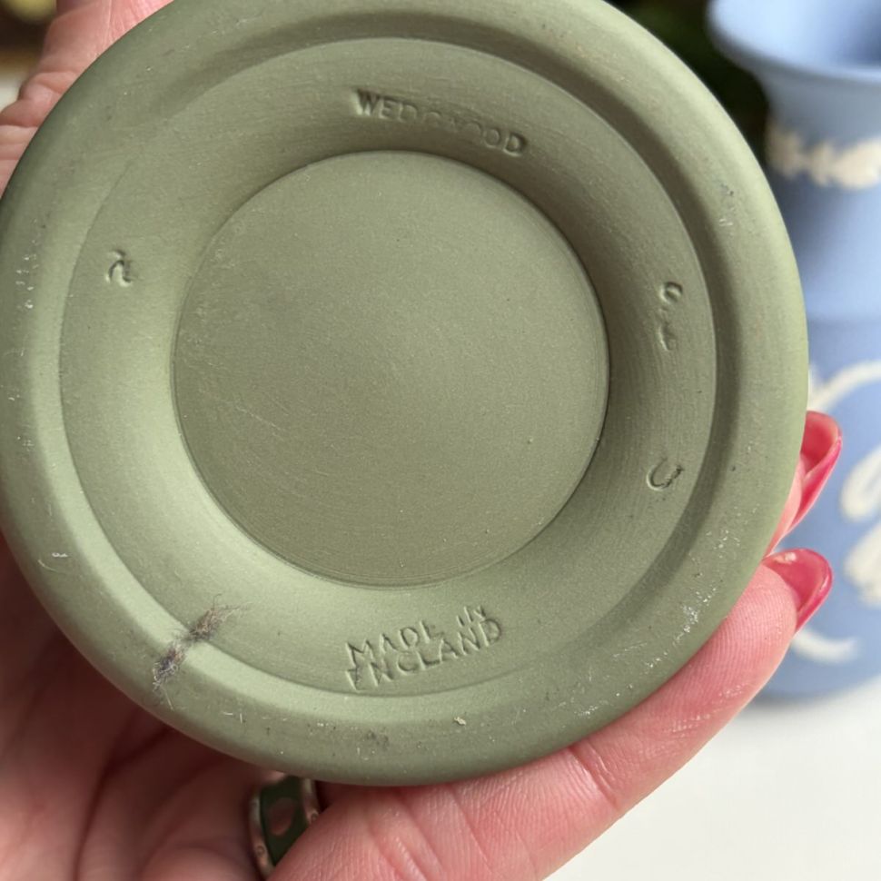 Ваза мини Wedgwood 10 см Англия 