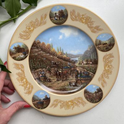 Тарелка номерная 25 см Seltmann Weiden Jahresteller 1990 Jahresteller Weinlese