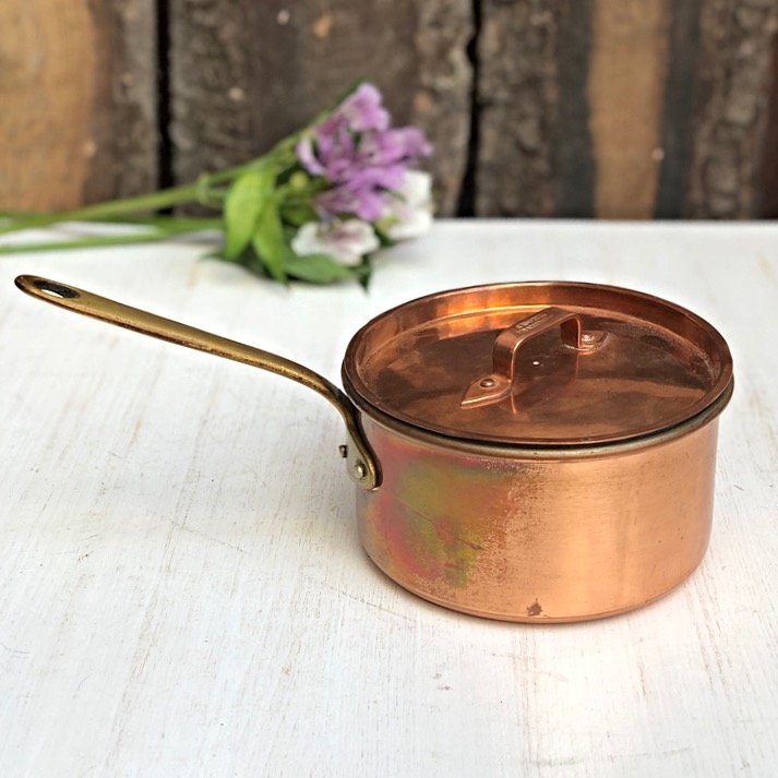 Ковш медь с крышкой и латунной ручкой