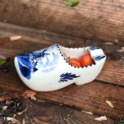 Статуэтка декоративная Башмачок 15 см фарфор Delft