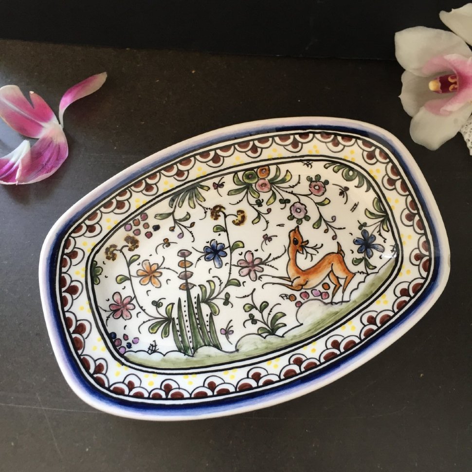 Блюдо ручной росписи Португалия