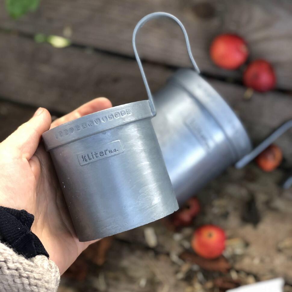 Кружка мерная 1/4 литра PELTRATOR олово 