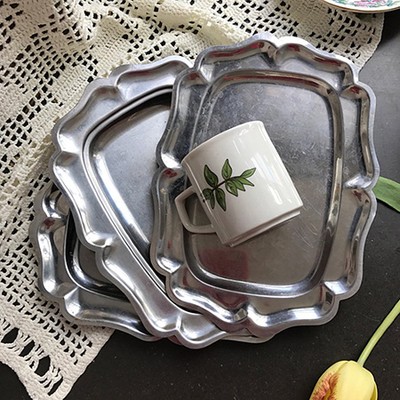 Поднос малый с краем-волной