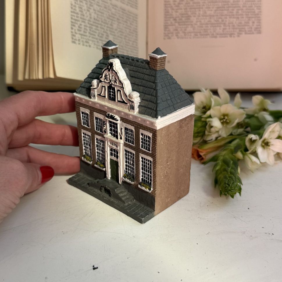 Статуэтка Голландский домик 11 см керамика