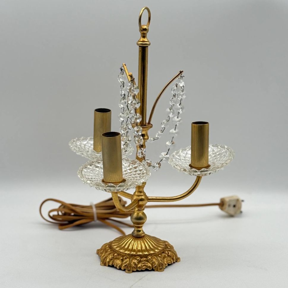 Светильник на три лампы с хрустальными подвесами