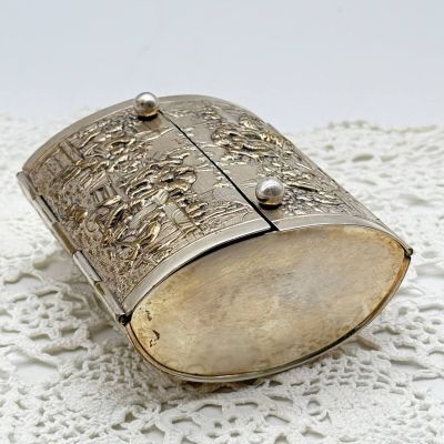 Шкатулка табачница Herbert Hooijkaas 9 см мельхиор серебрение Голландия