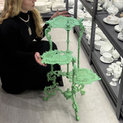 Этажерка полка Ренессанс чугун зеленая эмаль старинная Германия