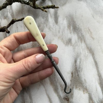 Крючок для кодлера кость и сталь 5