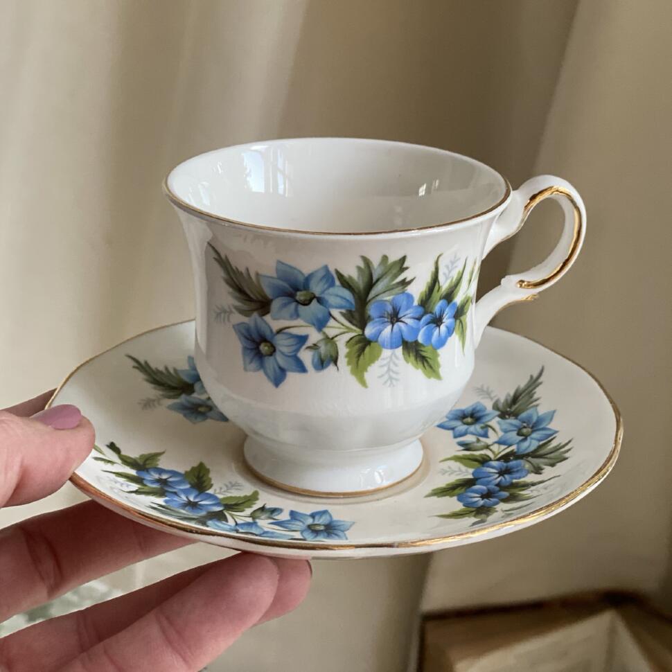 Кофейная пара 150 мл Queen Anne Англия (потемнение глазури)